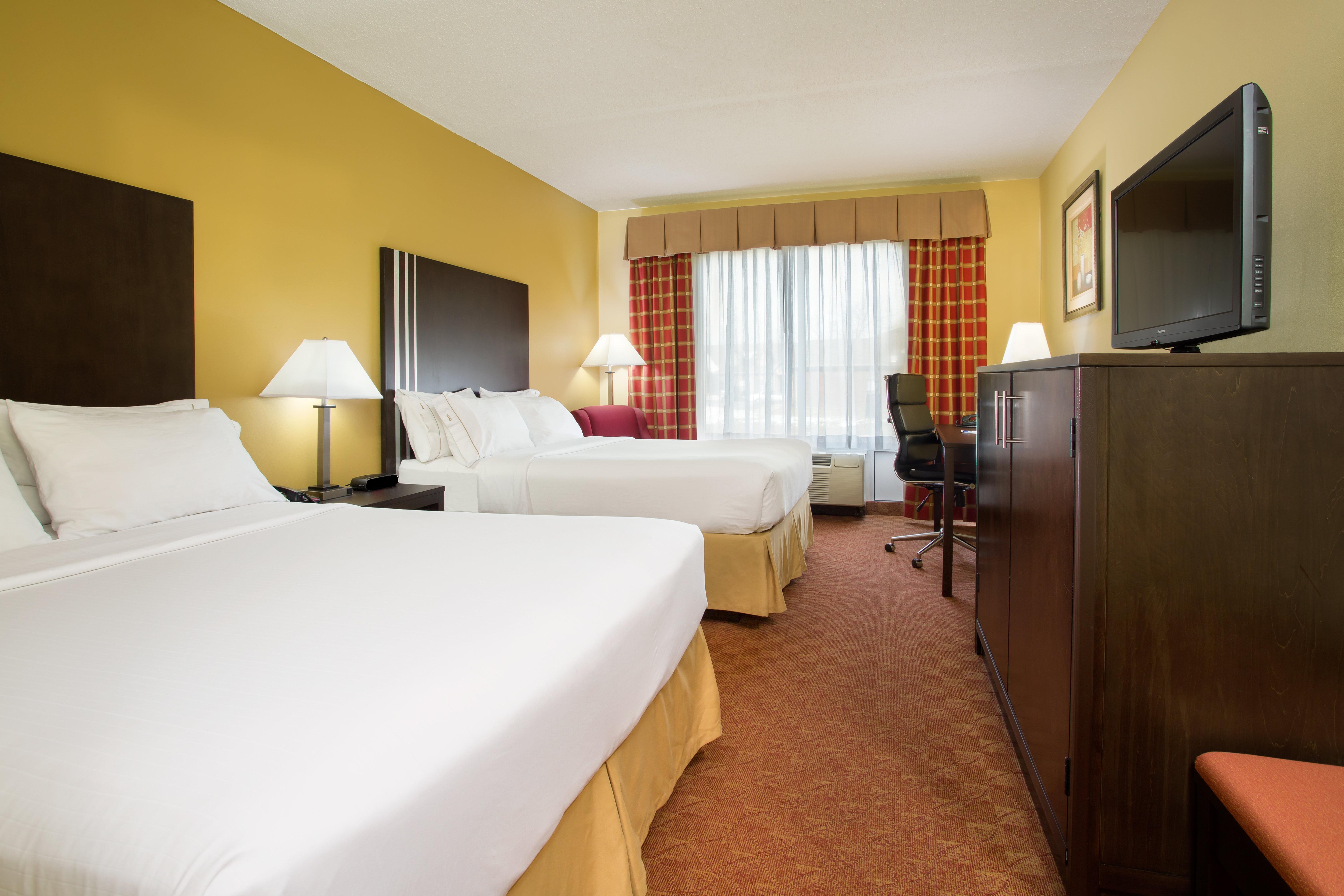 Holiday Inn Express Hotel & Suites Richmond By Ihg Экстерьер фото