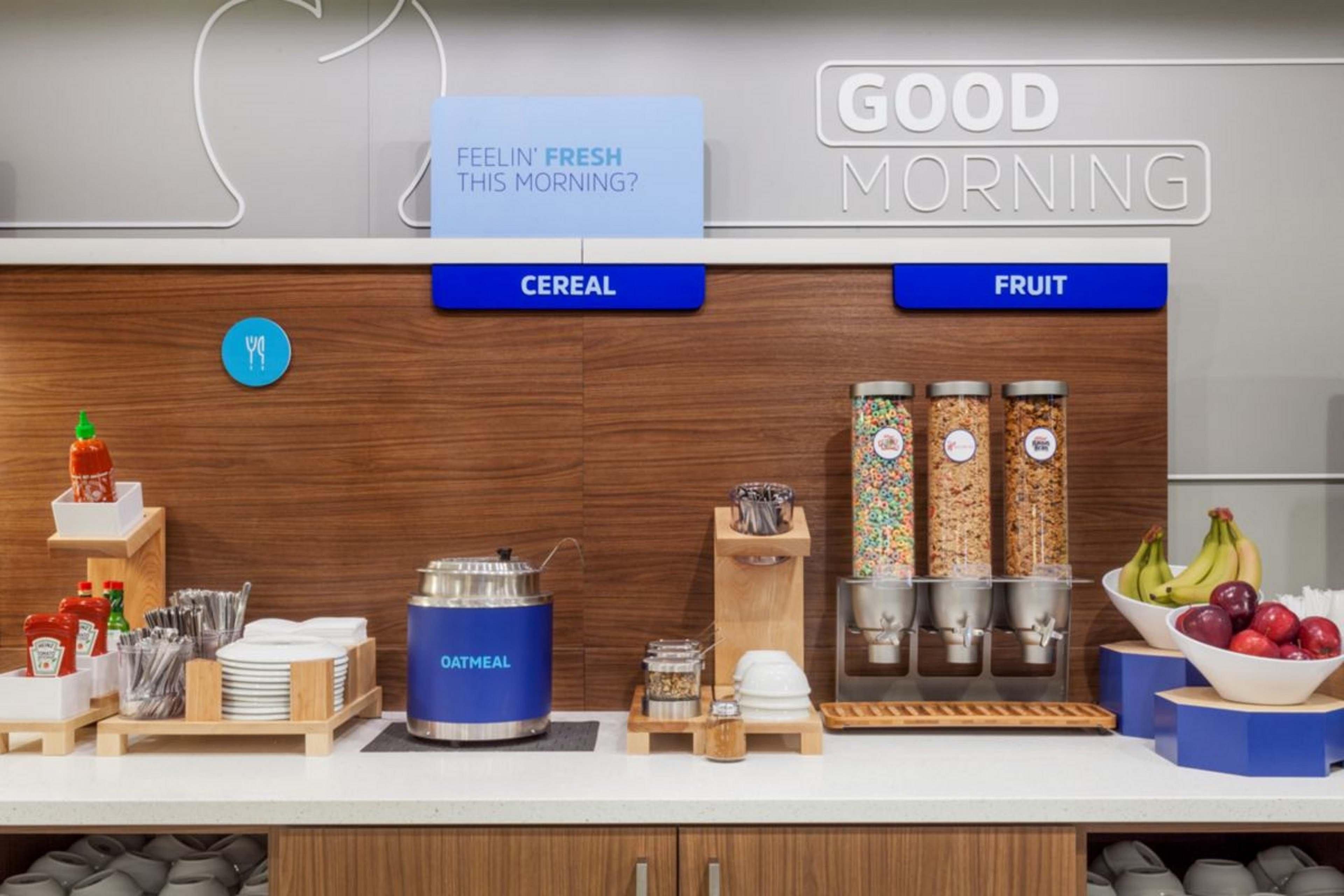 Holiday Inn Express Hotel & Suites Richmond By Ihg Экстерьер фото
