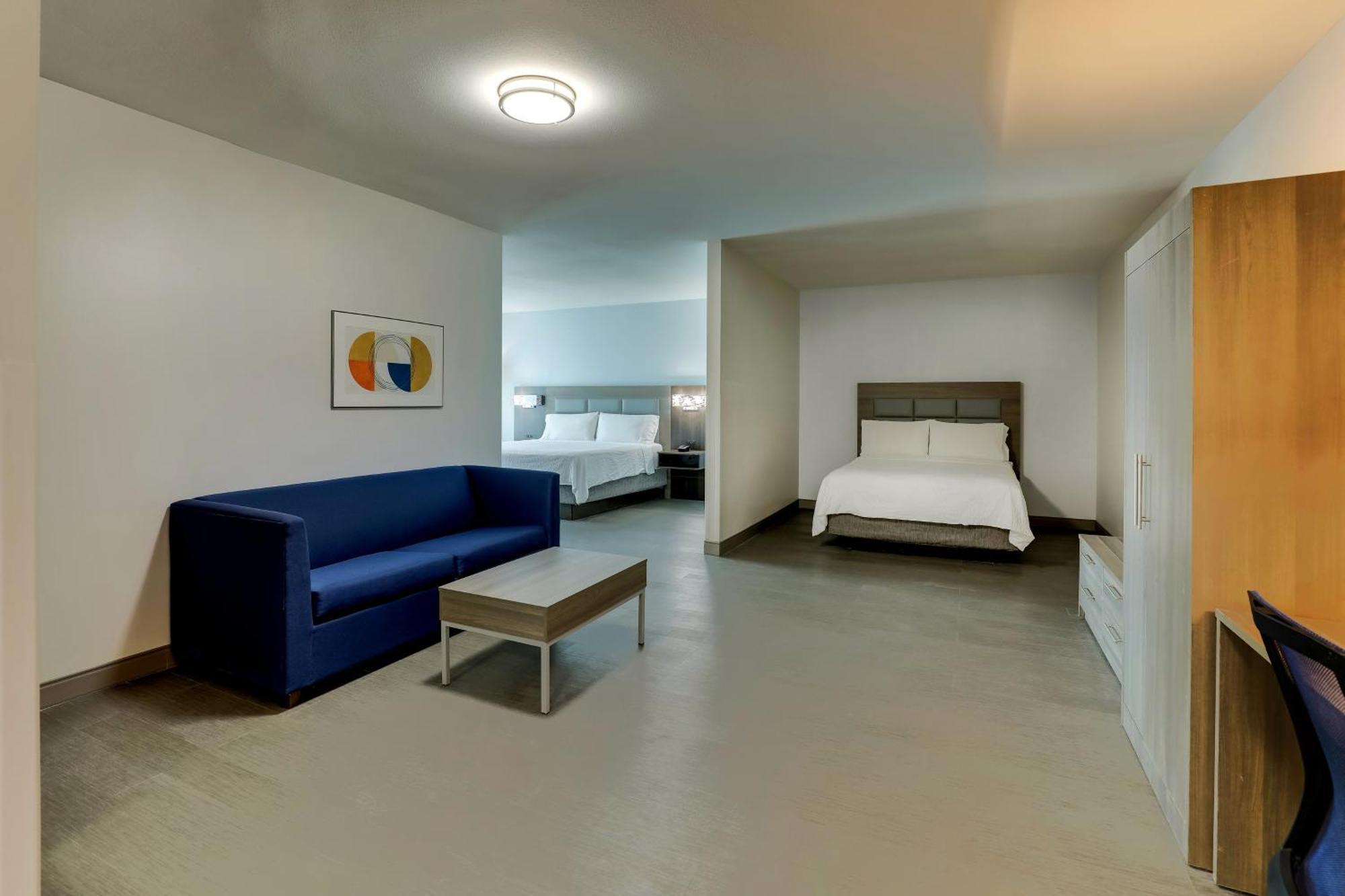 Holiday Inn Express Hotel & Suites Richmond By Ihg Экстерьер фото