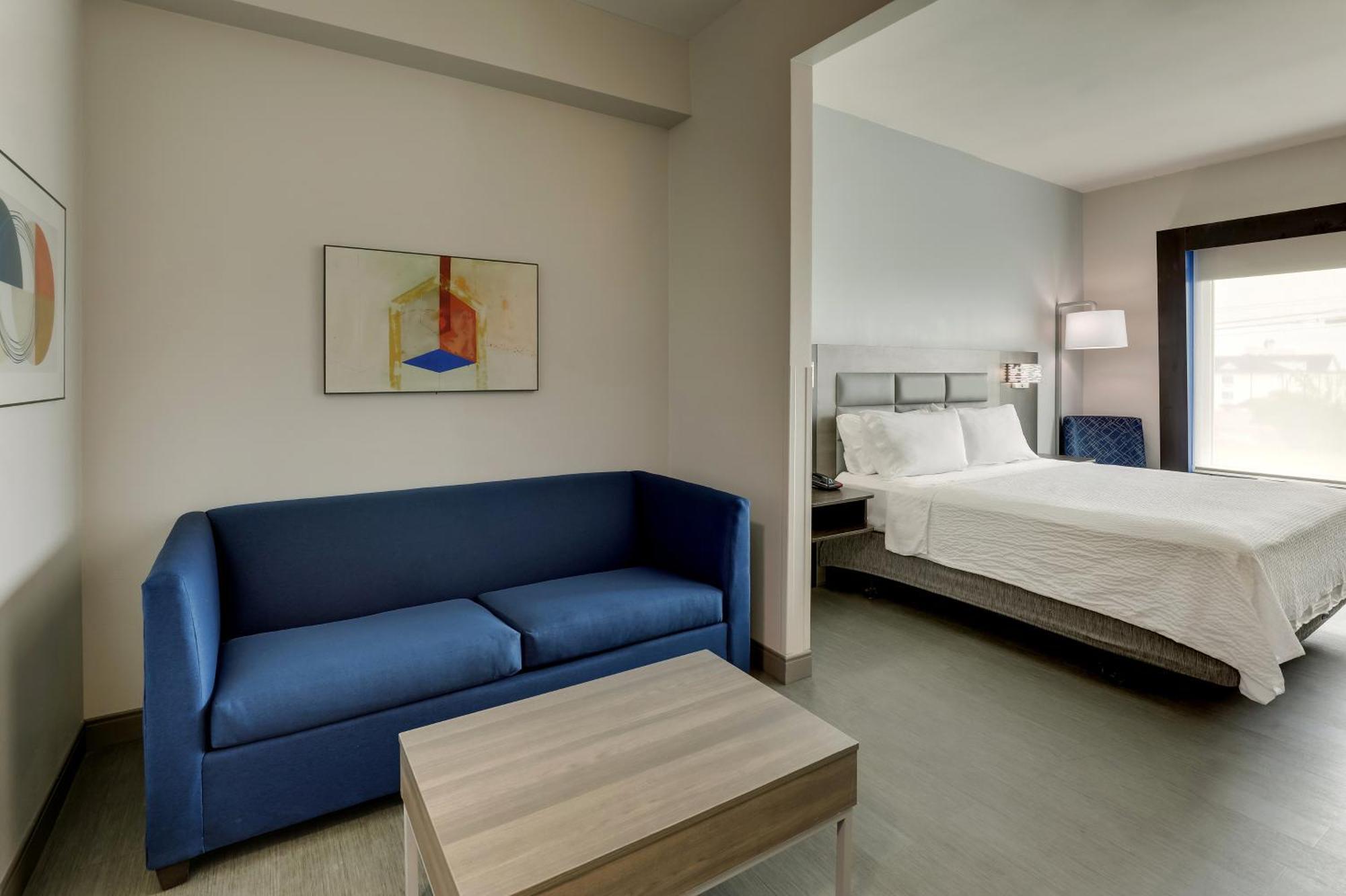 Holiday Inn Express Hotel & Suites Richmond By Ihg Экстерьер фото